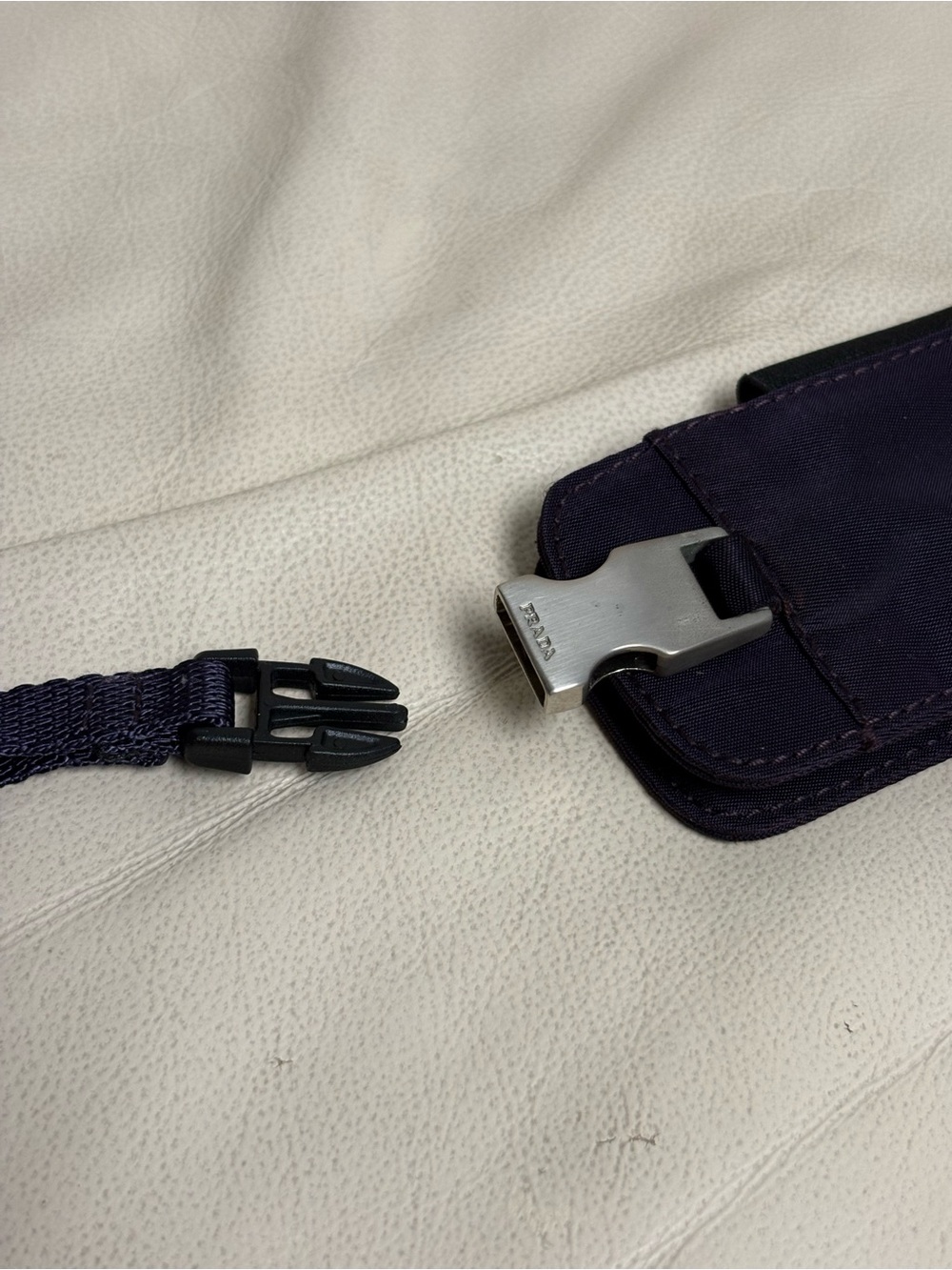 VTG PRADA Purple Phone Holder w/ Removable Lanyard Triangle Logo - Picture 5 of 15